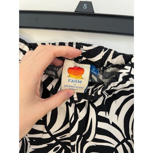 Farm Rio x Anthropologie Black and White Palm Pull On Shorts Size M - Picture 4 of 5